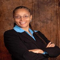Dr. Lisa Smith